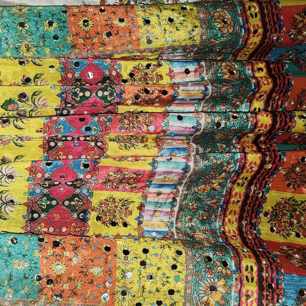 Mirror dupatta (Veil/scarf)